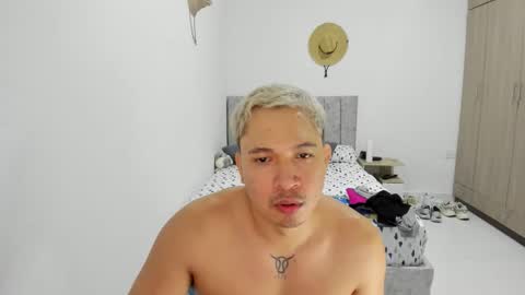 Evan online show from May 16, 7:23 pm