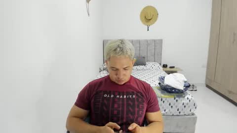 Evan online show from May 18, 5:52 pm