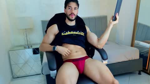 Snapshot of evans_opry1 chatting on March 9, 11:42 pm E V A N S online show from March 9, 11:42 pm