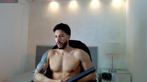 Snapshot of evans_opry1 chatting on March 22, 11:30 pm E V A N S online show from March 22, 11:30 pm