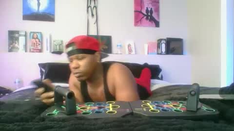 Snapshot of evanschris2048 chatting on March 6, 5:33 pm evanschris2048 online show from March 6, 5:33 pm