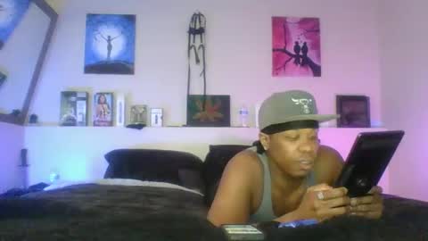 Snapshot of evanschris2048 chatting on March 7, 4:33 pm evanschris2048 online show from March 7, 4:33 pm