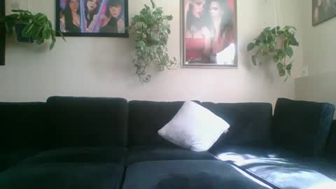 Snapshot of evanschris2048 chatting on September 12, 9:37 pm evanschris2048 online show from September 12, 9:37 pm