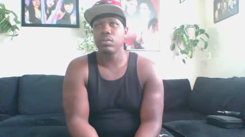 Snapshot of evanschris2048 chatting on October 2, 6:04 pm evanschris2048 online show from October 2, 6:04 pm