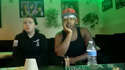 evanschris2048 online show from November 14, 1:37 am