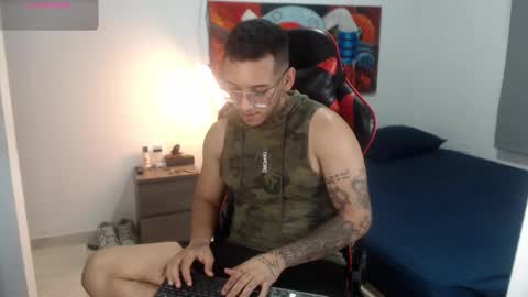   online show from February 4, 1:22 am