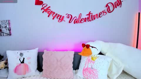 Adelina online show from February 15, 6:32 am