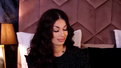 EvaRhea online show from October 8, 2:53 am