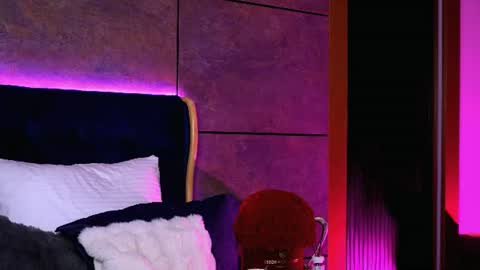 EvaRhea online show from June 18, 4:35 am