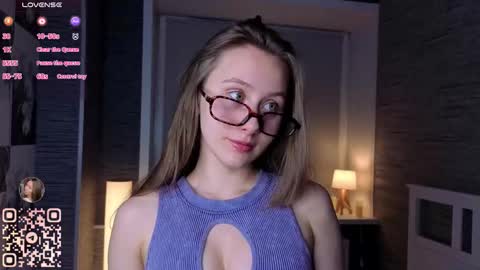 Eva online show from December 13, 7:53 pm