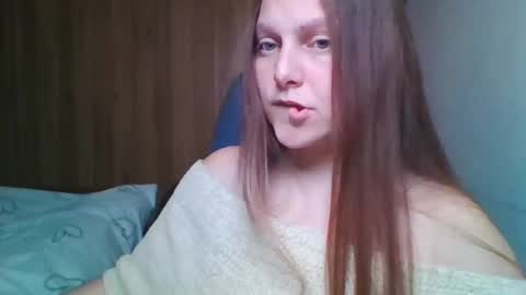 evasapples2026 online show from May 15, 7:32 pm
