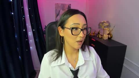 evasarazardje online show from January 18, 7:17 pm