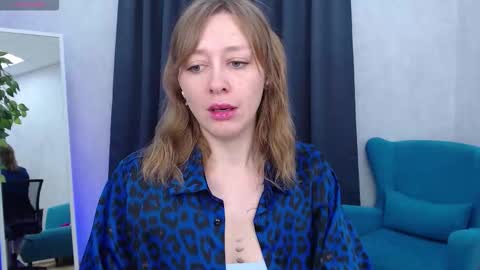 Snapshot of evashiny_ chatting on November 27, 4:47 am Eve online show from November 27, 4:47 am