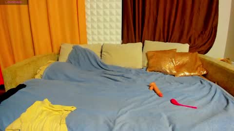 Eva online show from May 19, 12:05 am