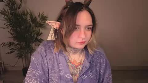 Snapshot of evathewitcher chatting on July 4, 2:40 am EvaTheWitcher online show from July 4, 2:40 am