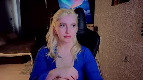 evavibe online show from May 14, 11:39 am