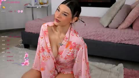 Carolina online show from November 15, 6:37 pm