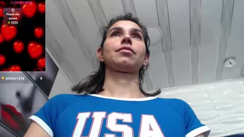 Snapshot of evawilliams_ chatting on January 25, 2:25 pm Eva online show from January 25, 2:25 pm