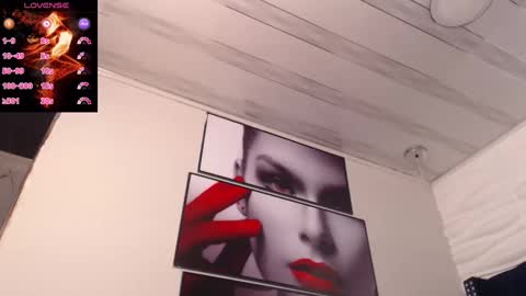 Snapshot of evawilliams_ chatting on January 28, 10:56 pm Eva online show from January 28, 10:56 pm