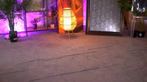 Eva online show from December 11, 1:17 pm