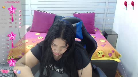 evelin zaens online show from December 28, 4:51 am