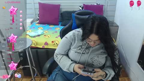 evelin zaens online show from December 30, 11:06 pm