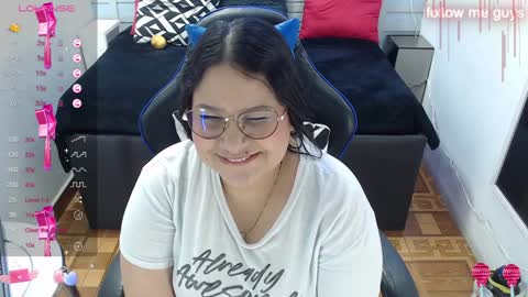 evelin zaens online show from January 24, 8:02 am