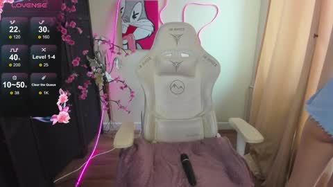 Evelina online show from March 28, 3:28 am