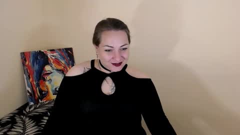 Lydia online show from September 25, 8:01 pm