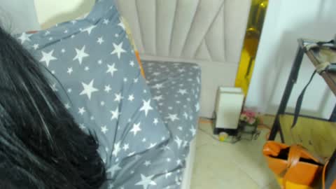 DAYANITA online show from December 23, 7:09 pm