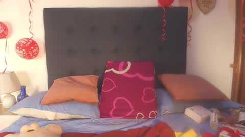 Snapshot of evelonga_707 chatting on February 23, 7:00 pm DAYANITA online show from February 23, 7:00 pm