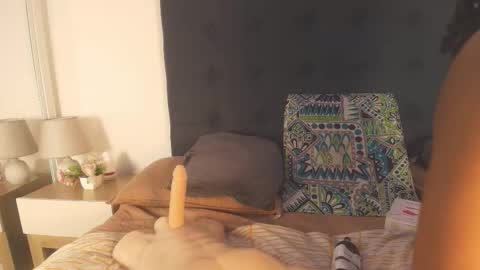 Snapshot of evelonga_707 chatting on March 17, 7:06 pm DAYANITA online show from March 17, 7:06 pm