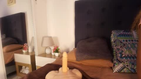 Snapshot of evelonga_707 chatting on March 18, 7:06 pm DAYANITA online show from March 18, 7:06 pm