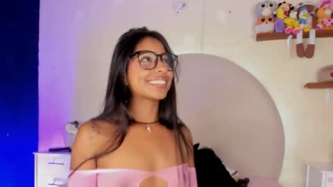 evelyn ebony online show from May 13, 3:20 pm