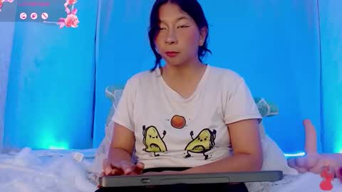   online show from February 18, 3:13 am