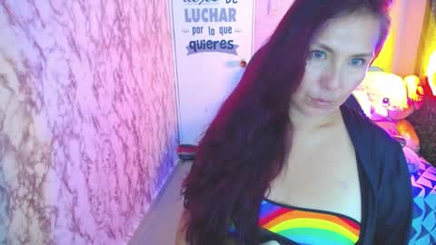Juliana online show from January 9, 1:29 am
