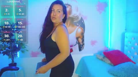 Juliana online show from January 17, 7:16 pm