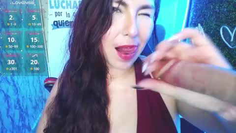 Juliana online show from March 5, 7:27 pm