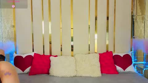 evelyn rush1 online show from February 12, 8:20 am