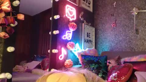 EvelynaGrey online show from December 15, 8:30 am