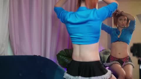 Snapshot of evelyncandy chatting on May 25, 6:58 pm Evelyn online show from May 25, 6:58 pm