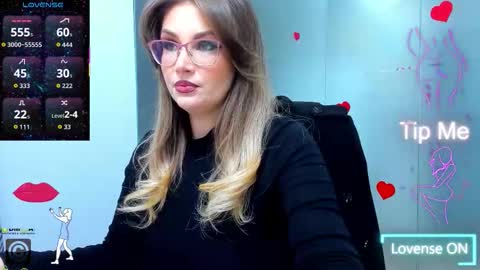 evelyne_rose online show from January 10, 5:31 am