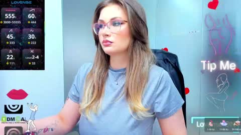 evelyne_rose online show from May 20, 4:40 am