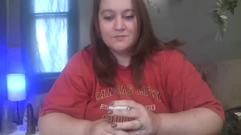 Snapshot of evelynvanderbilt chatting on December 16, 3:00 pm Evelyn Vanderbilt online show from December 16, 3:00 pm