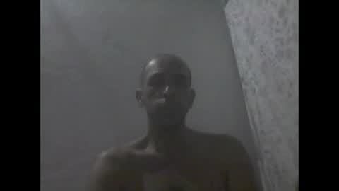 Snapshot of everaldosantos chatting on December 7, 11:45 pm everaldosantos online show from December 7, 11:45 pm