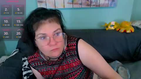 Everly online show from May 28, 3:09 pm