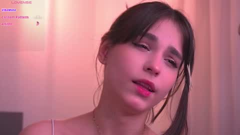 Snapshot of evervessi chatting on December 21, 6:20 am Anita online show from December 21, 6:20 am