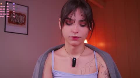 Snapshot of evervessi chatting on February 8, 5:33 am Anita online show from February 8, 5:33 am