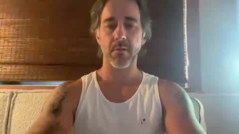 Every Day Is a Holiday online show from July 4, 8:37 pm