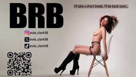 Snapshot of evie_clark_ chatting on December 4, 9:35 pm My name is Evie nice to meet you really get to know me better private is open online show from December 4, 9:35 pm